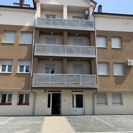 Masa Studio Apartman Брчко Екстер'єр фото